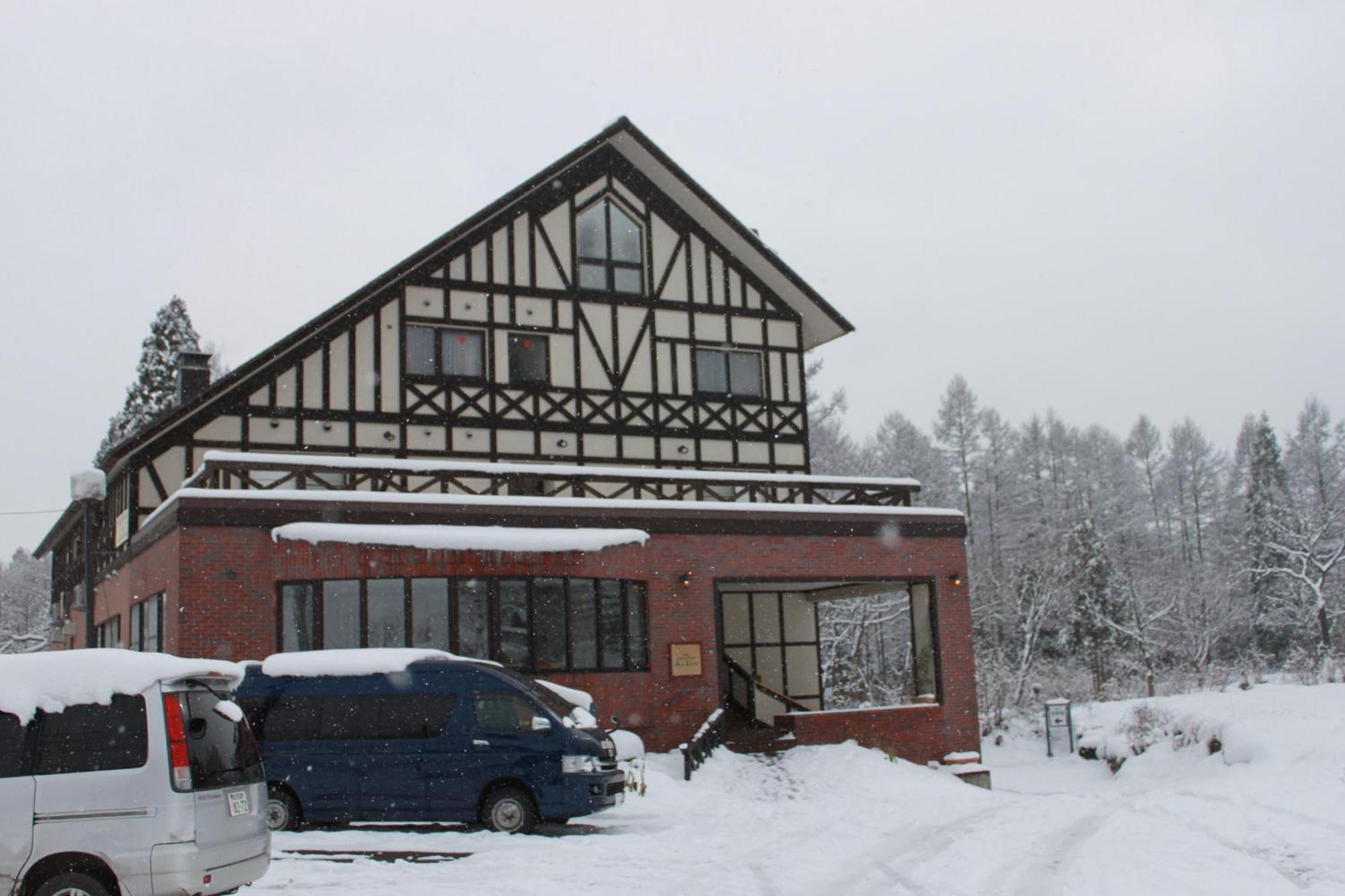 Hakuba Yamano Hotel Esterno foto
